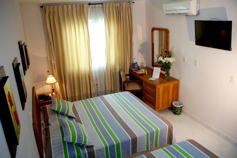 Hotel Prado 34 West Bucaramanga Eksteriør bilde
